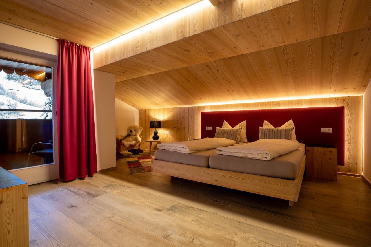 Hotel Martellerhof ภายนอก รูปภาพ